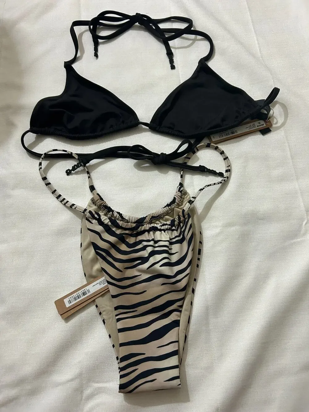 Skims NWT Triangle Top Black & Champagne Tiger Bikini Bottom Size Medium